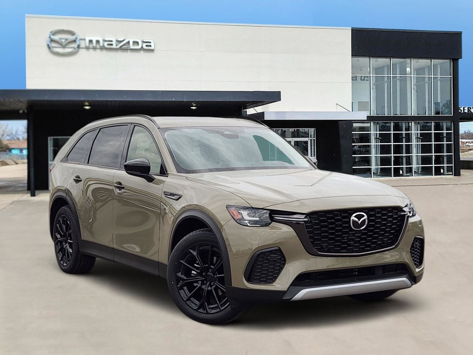 2026 Mazda Mazda CX-70 3.3 Turbo Premium in Zircon Sand Metallic — front three-quarter view