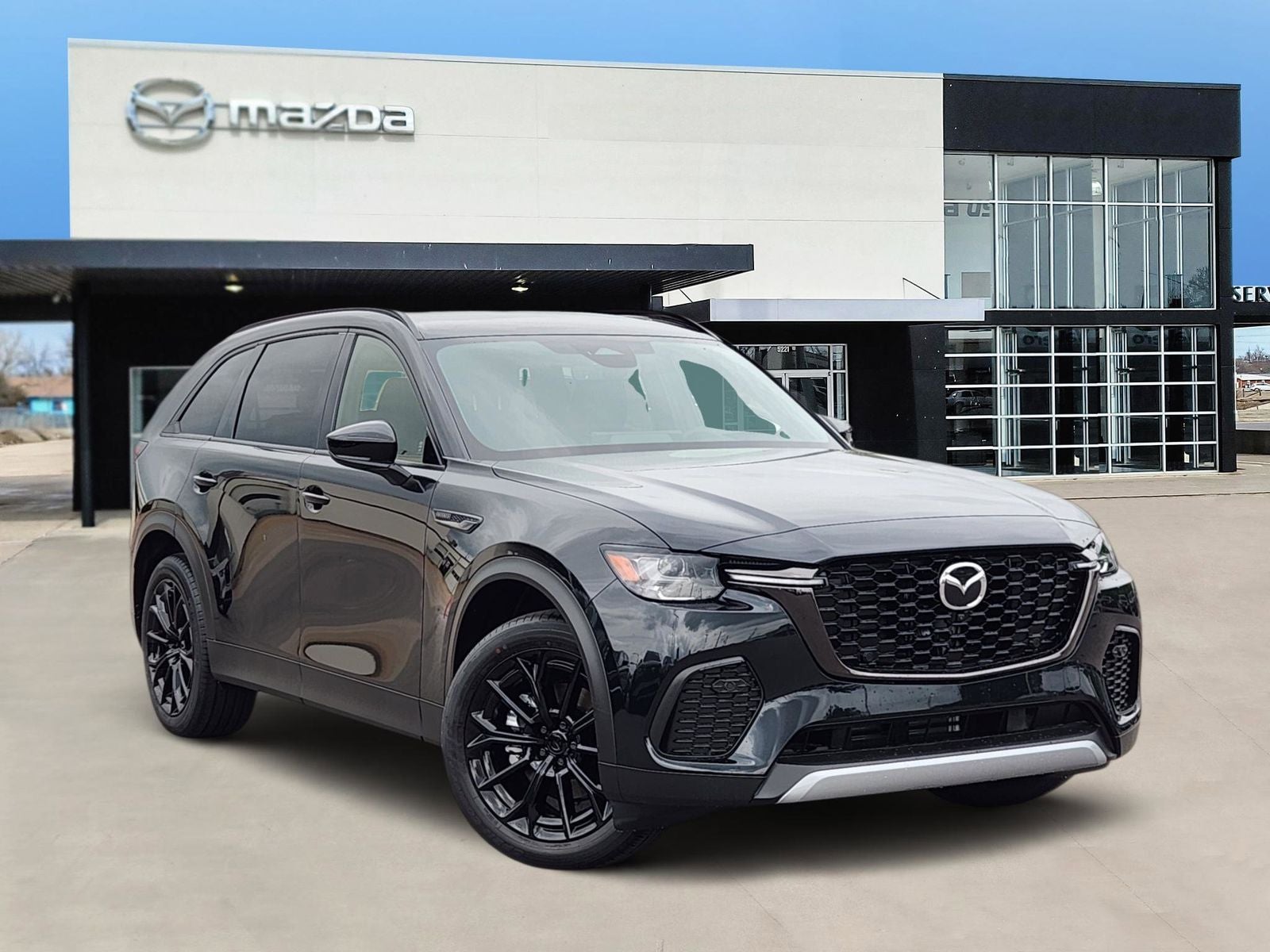 2026 Mazda Mazda CX-70 3.3 Turbo Premium Plus in Jet Black Mica — front three-quarter view